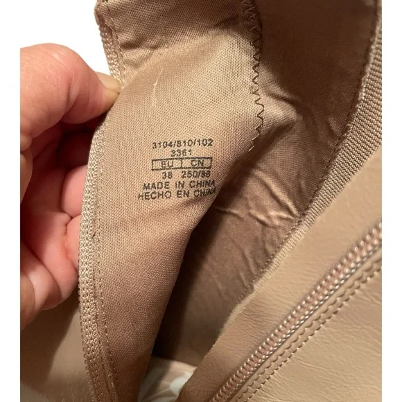 ZARA Elegant Tan Leather Ankle Boots - Picture 6 of 7